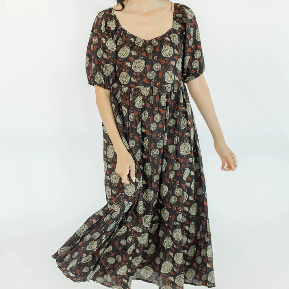Victoria Dunn Clara the Label, NWT, size Medium.